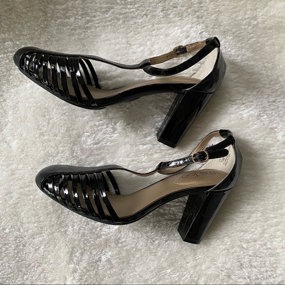 me too Shoes - me too black patent shoe ankle strap SIZE 7-1/2 M